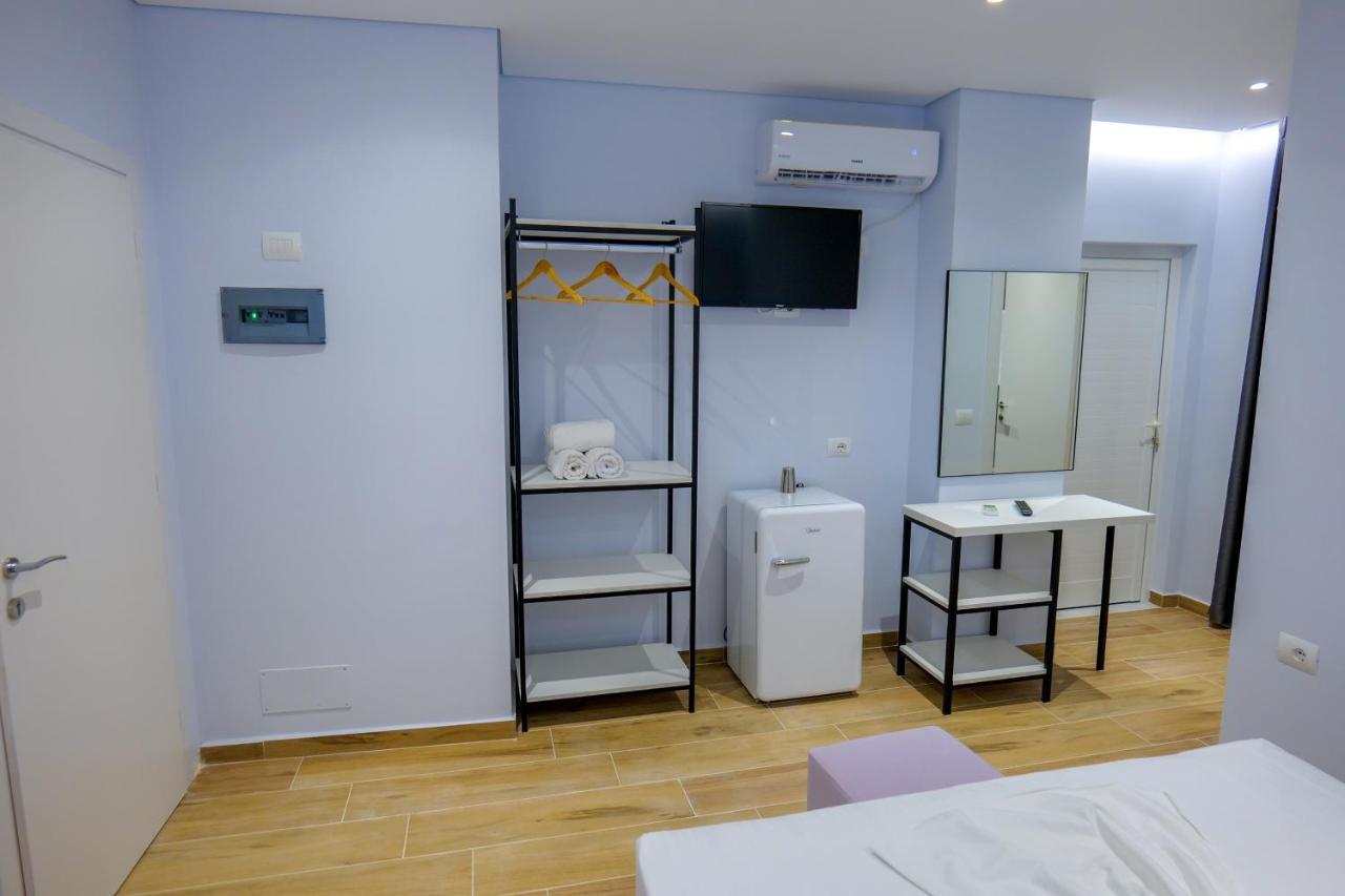Gjoka Apartments, In Front Of Bougainville Bay Sarandë Exterior foto