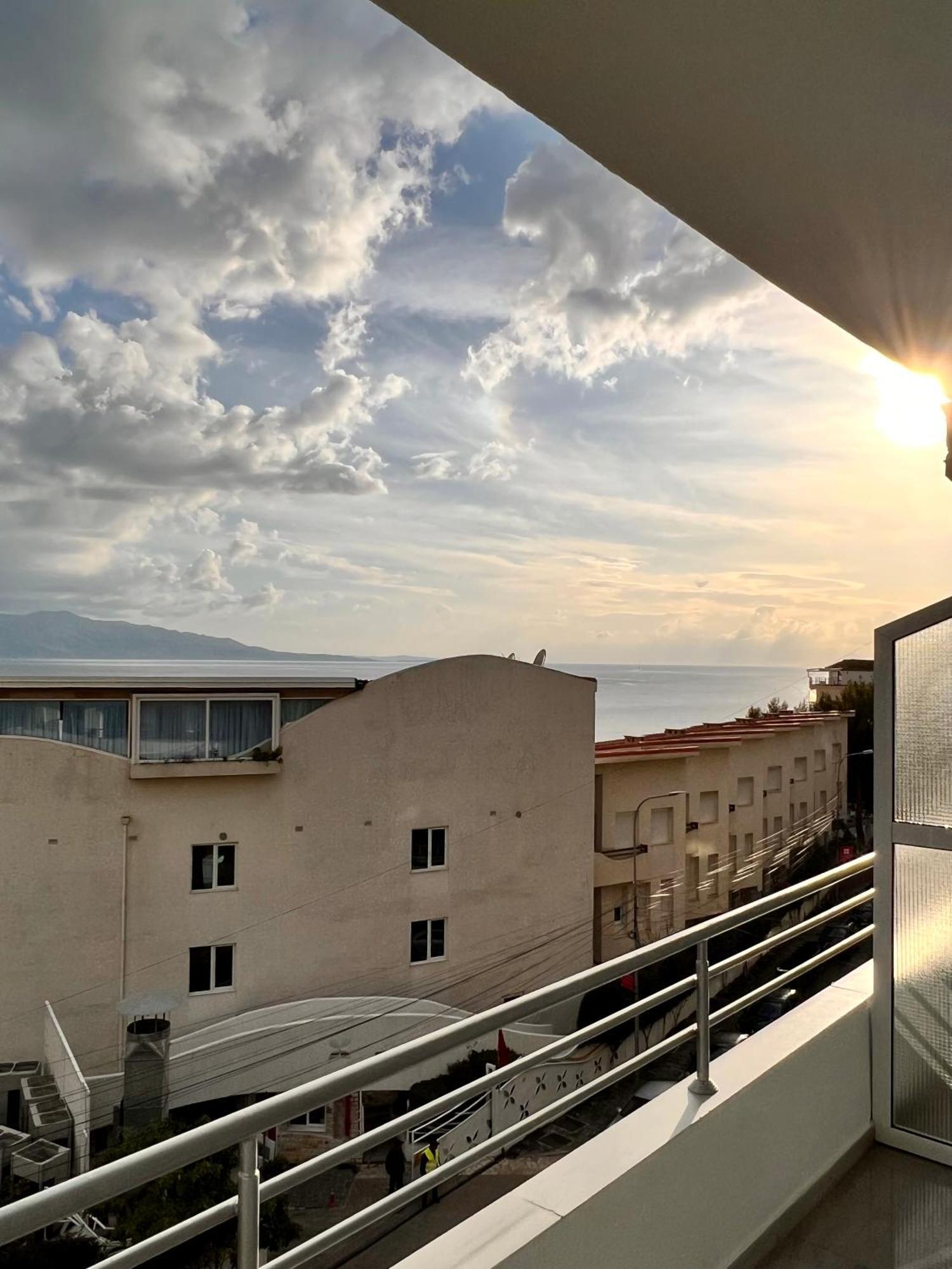 Gjoka Apartments, In Front Of Bougainville Bay Sarandë Exterior foto